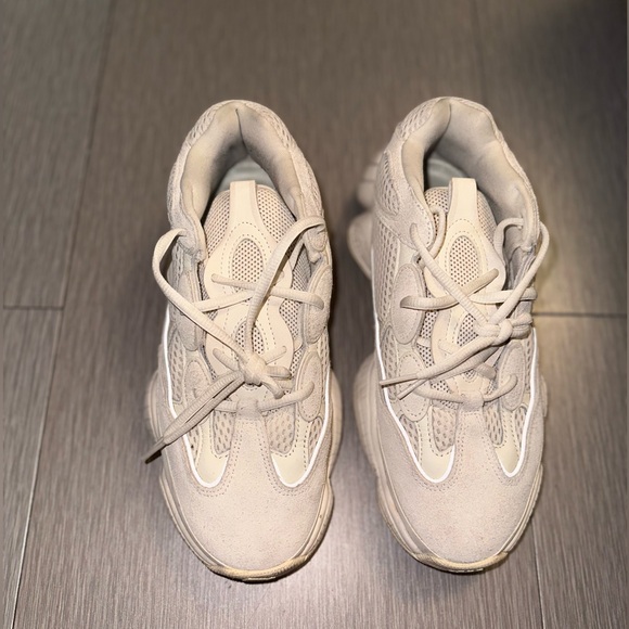 ‼️SALE‼️ Adidas yezzy 500 - Picture 2 of 10